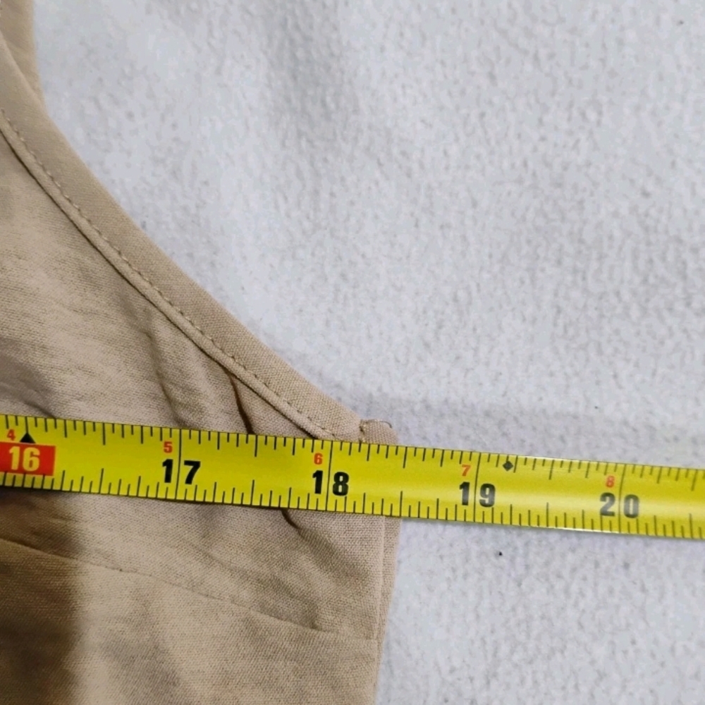 Elegant Tan Tank Top - Picture 5 of 6